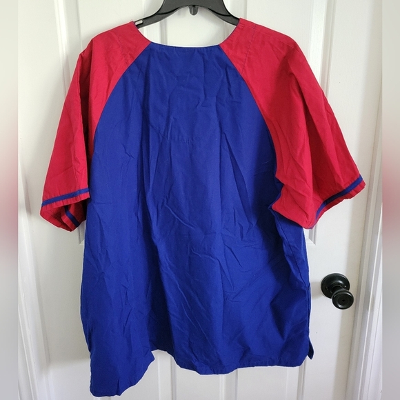NFL Team Apparel New York Giants Red Blue Unisex Scrub Top Size XL - Picture 2 of 4
